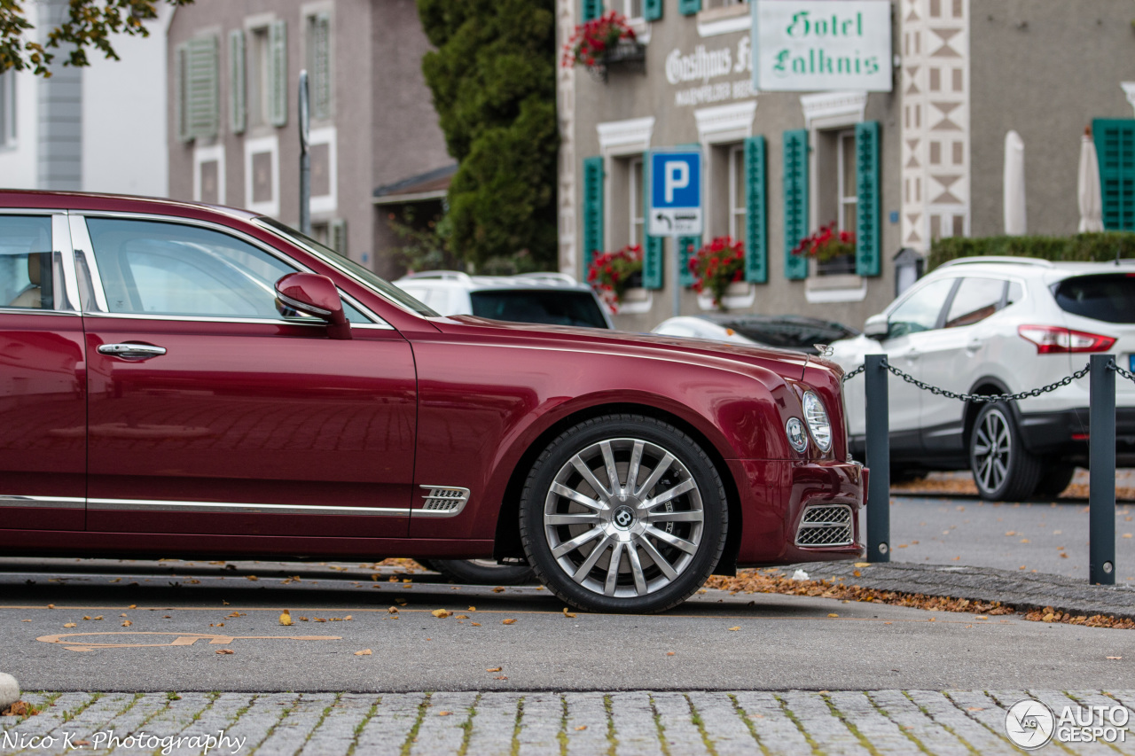 Bentley Mulsanne EWB 2016