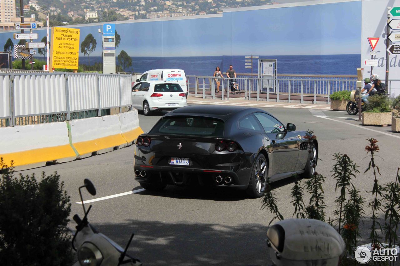 Ferrari GTC4Lusso T