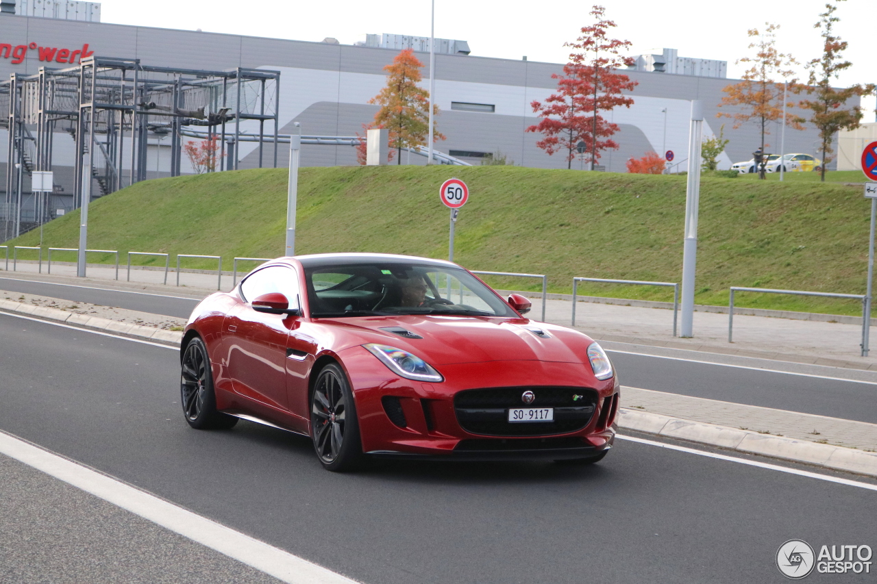 Jaguar F-TYPE R AWD Coupé