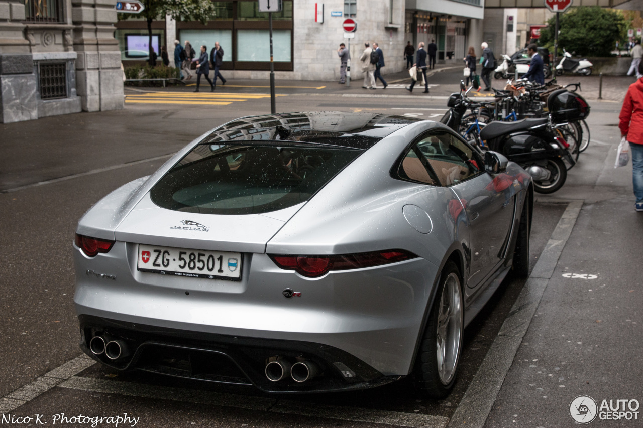 Jaguar F-TYPE SVR Coupé 2017