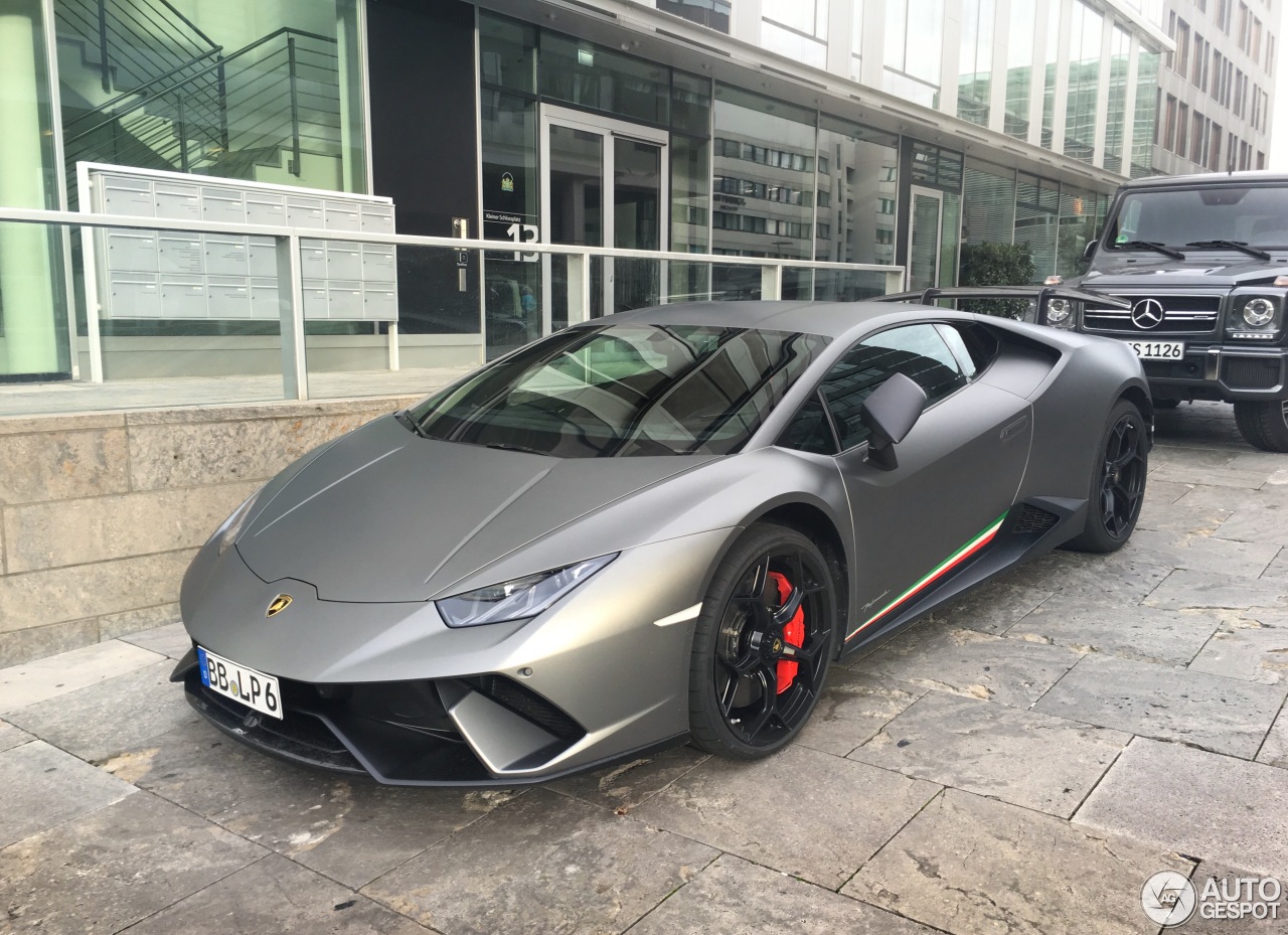 Lamborghini Huracán LP640-4 Performante