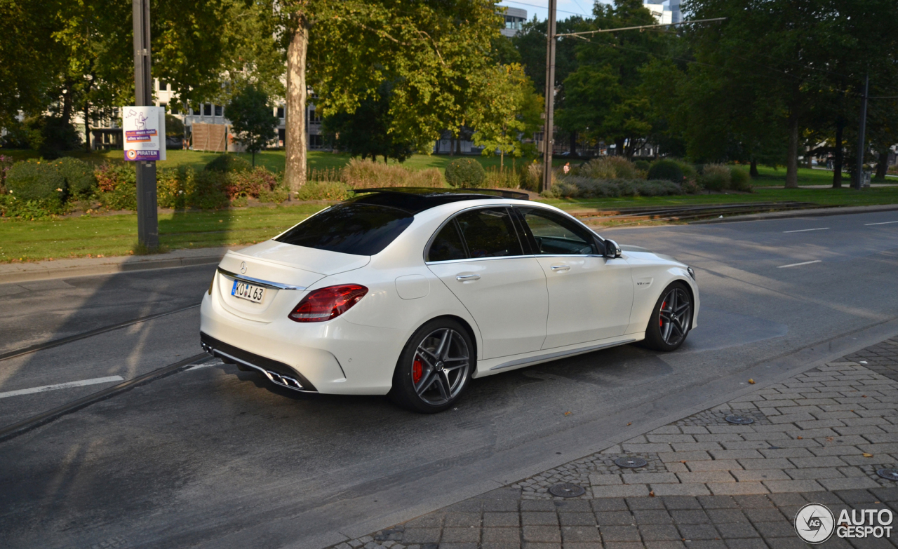 Mercedes-AMG C 63 S W205