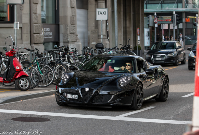 Alfa Romeo 4C Coupé