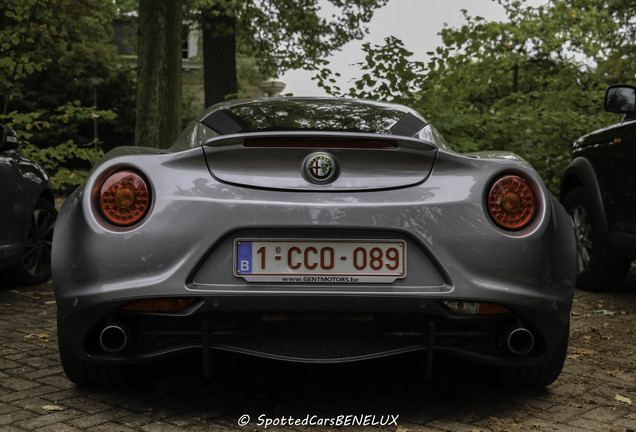 Alfa Romeo 4C Coupé