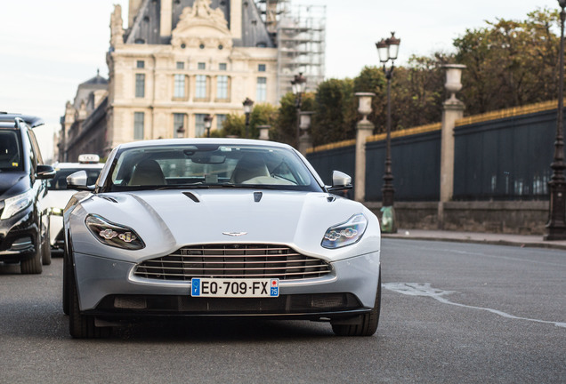 Aston Martin DB11