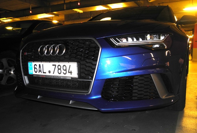 Audi RS6 Avant C7 2015