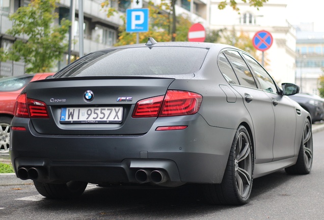 BMW M5 F10 2011