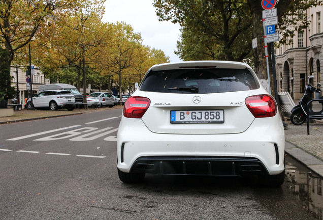 Mercedes-AMG A 45 W176 2015