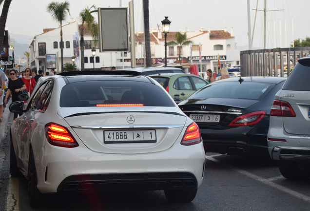 Mercedes-AMG C 63 S W205