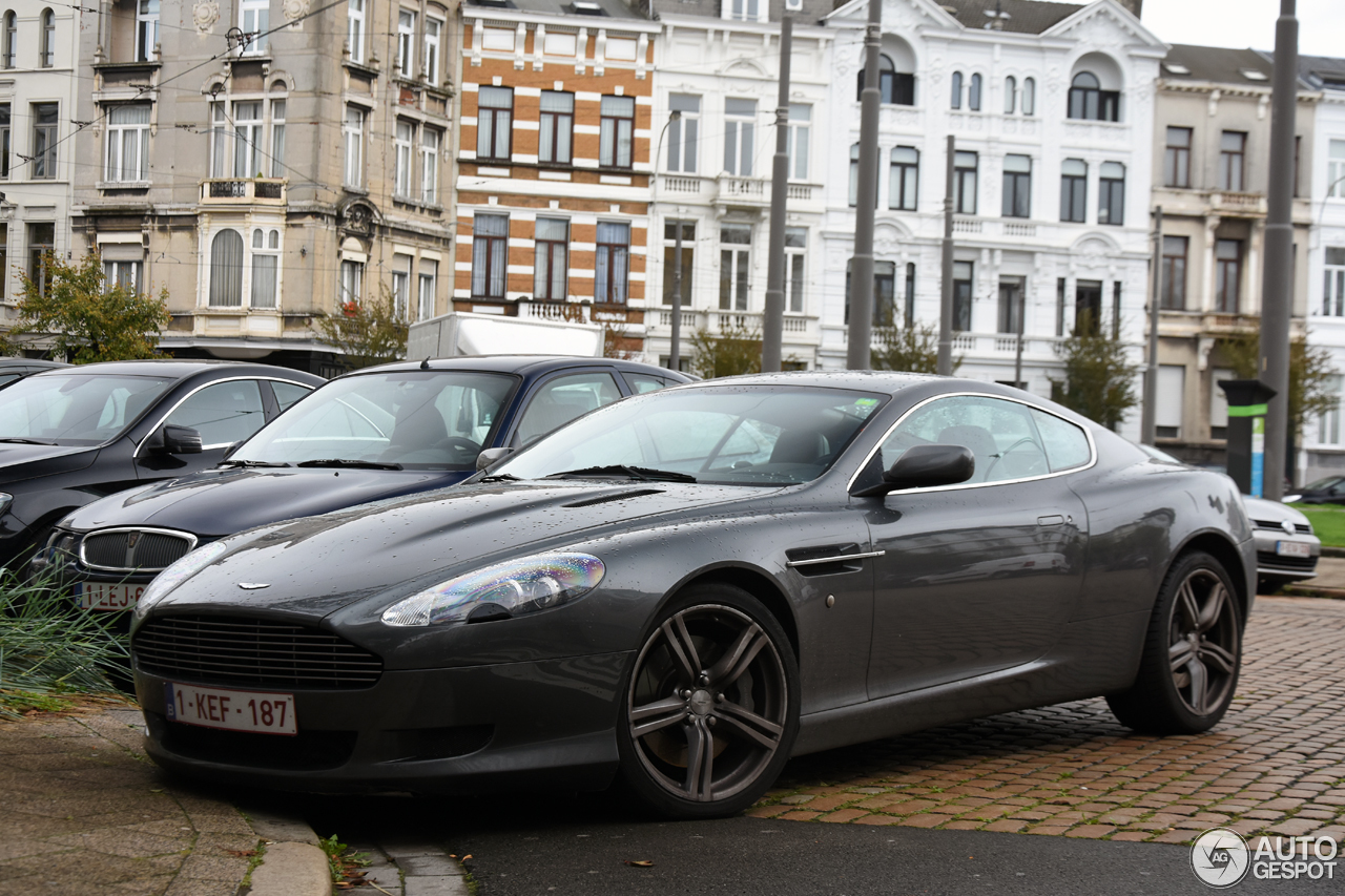 Aston Martin DB9