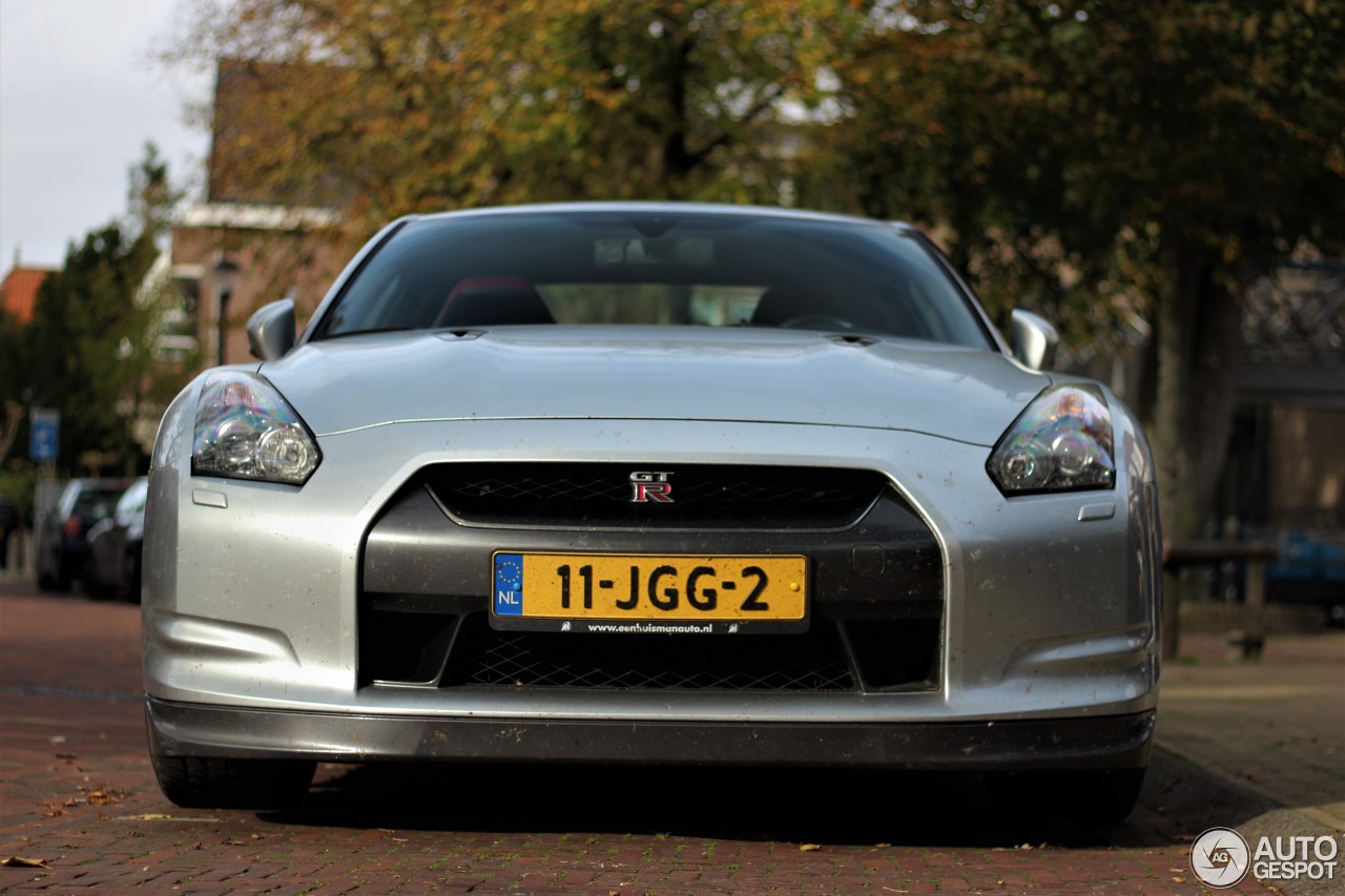 Nissan GT-R