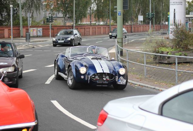 AC Cobra 427