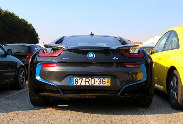 BMW i8