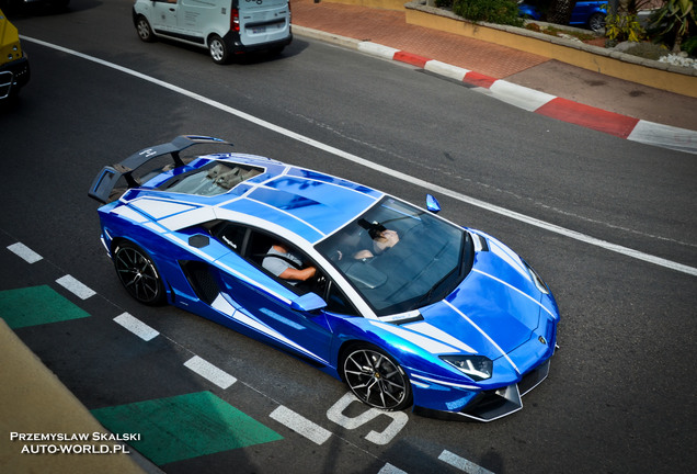 Lamborghini Aventador LP700-4