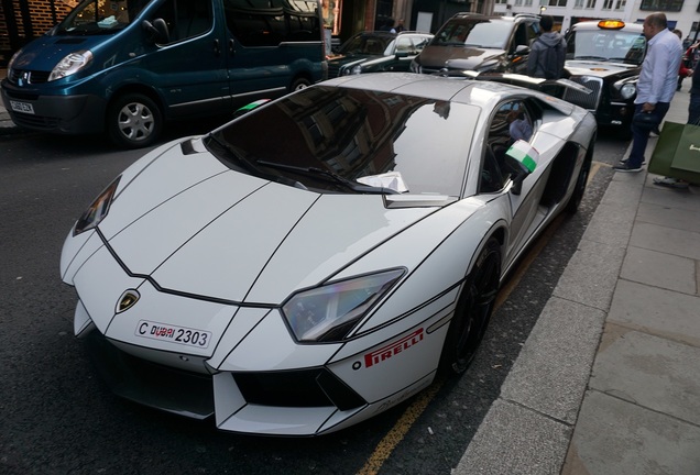 Lamborghini Aventador LP760-2 Oakley Design