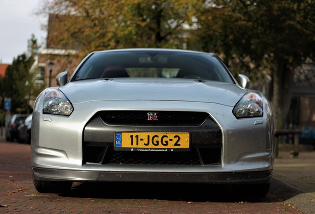 Nissan GT-R