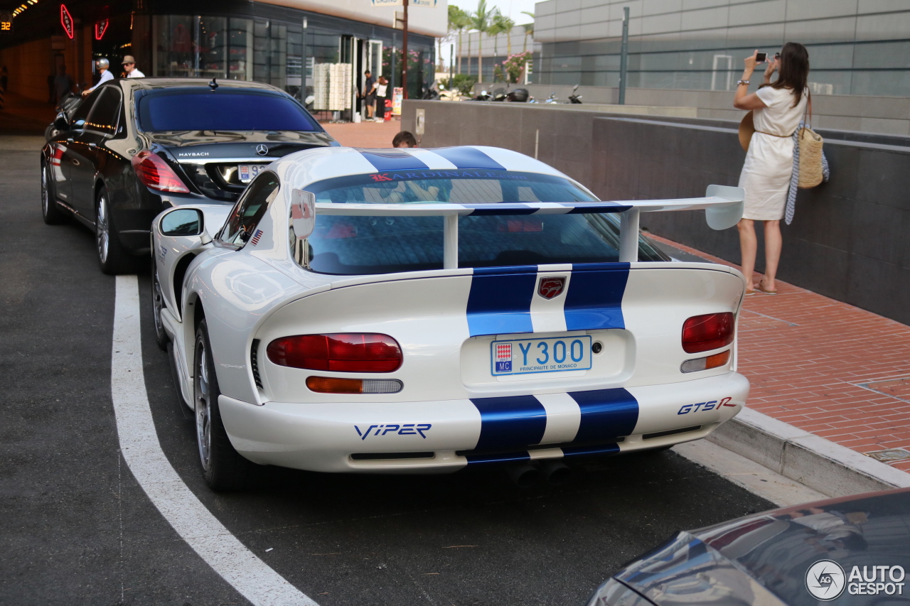 Dodge Viper GTS R