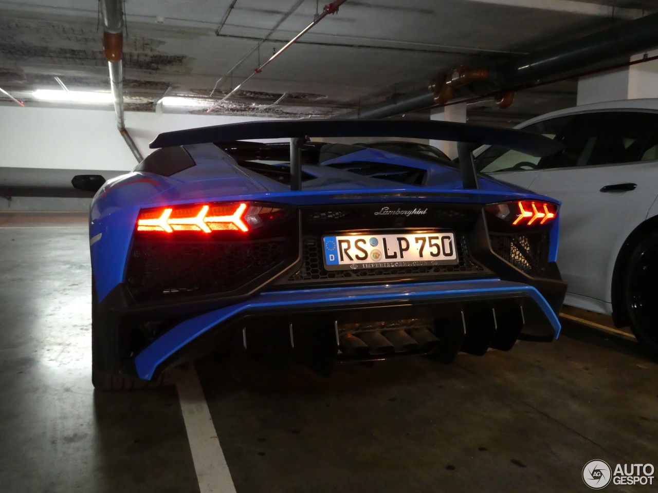 Lamborghini Aventador LP750-4 SuperVeloce Roadster