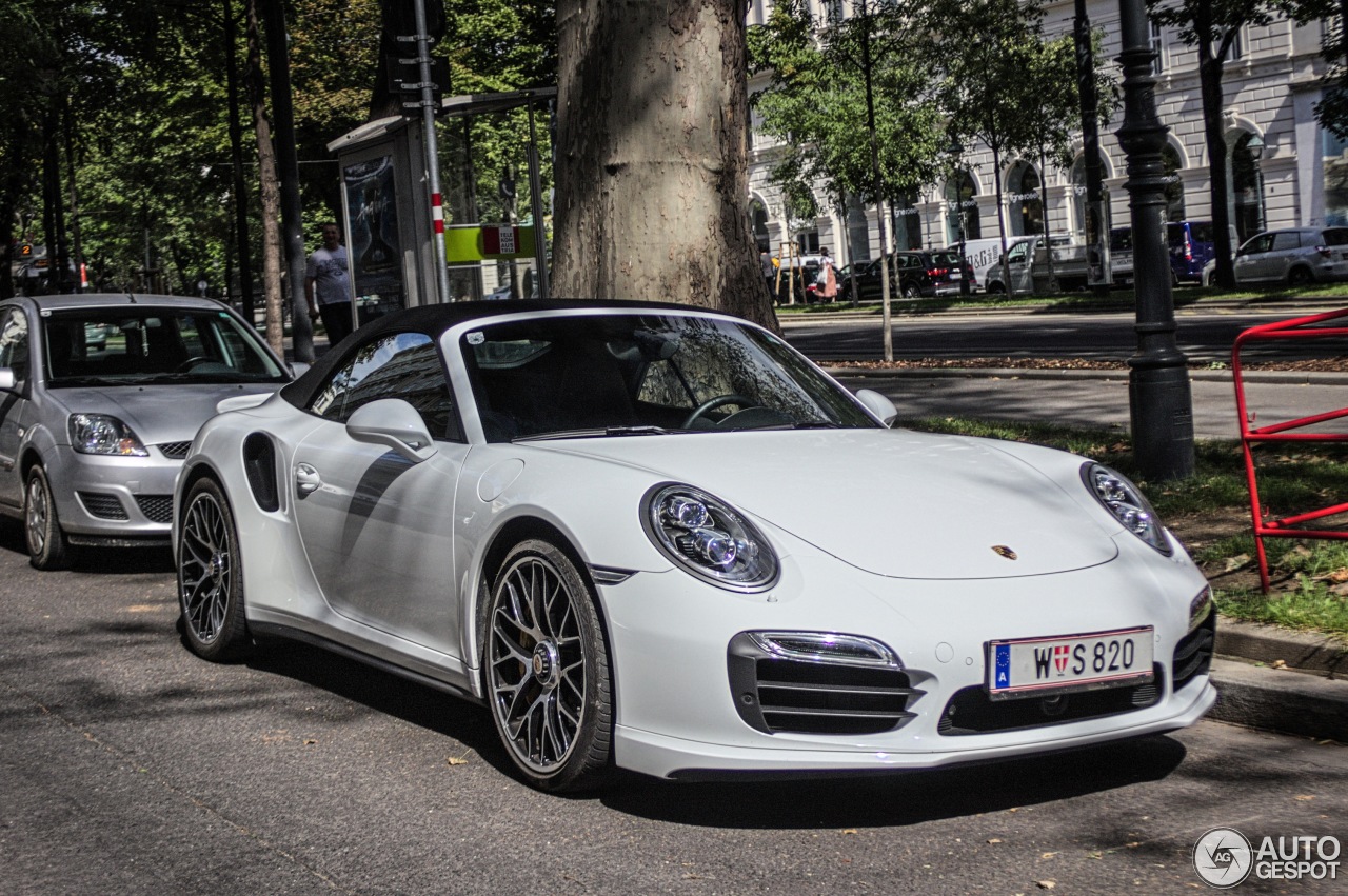 Porsche 991 Turbo S Cabriolet MkI