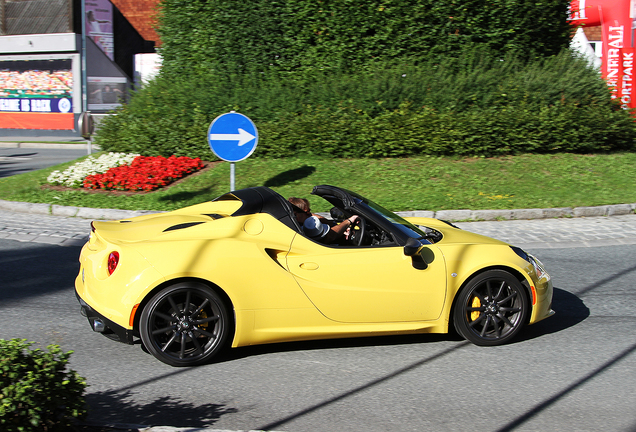 Alfa Romeo 4C Spider