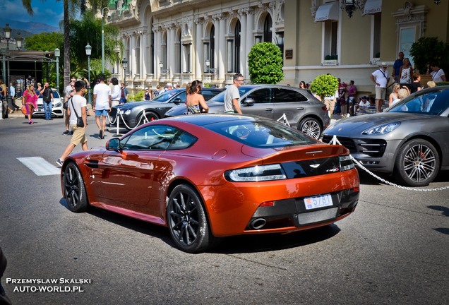 Aston Martin V12 Vantage S