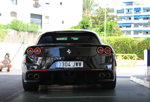 Ferrari GTC4Lusso