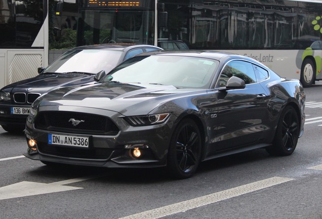 Ford Mustang GT 2015