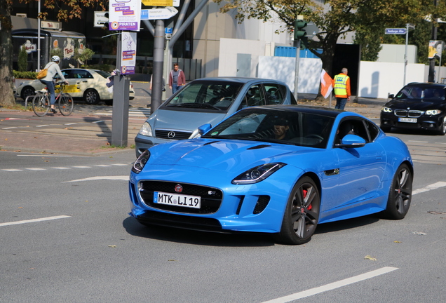 Jaguar F-TYPE S Coupé British Design Edition