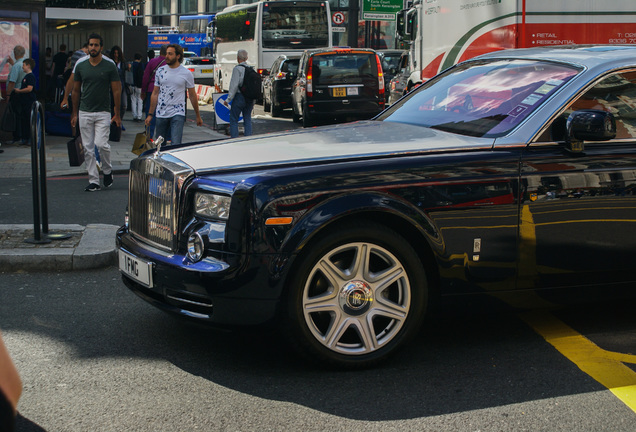 Rolls-Royce Phantom