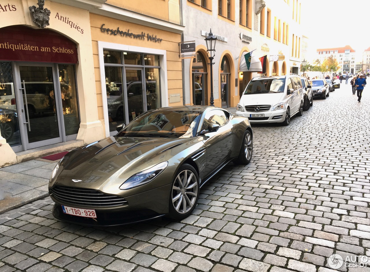 Aston Martin DB11