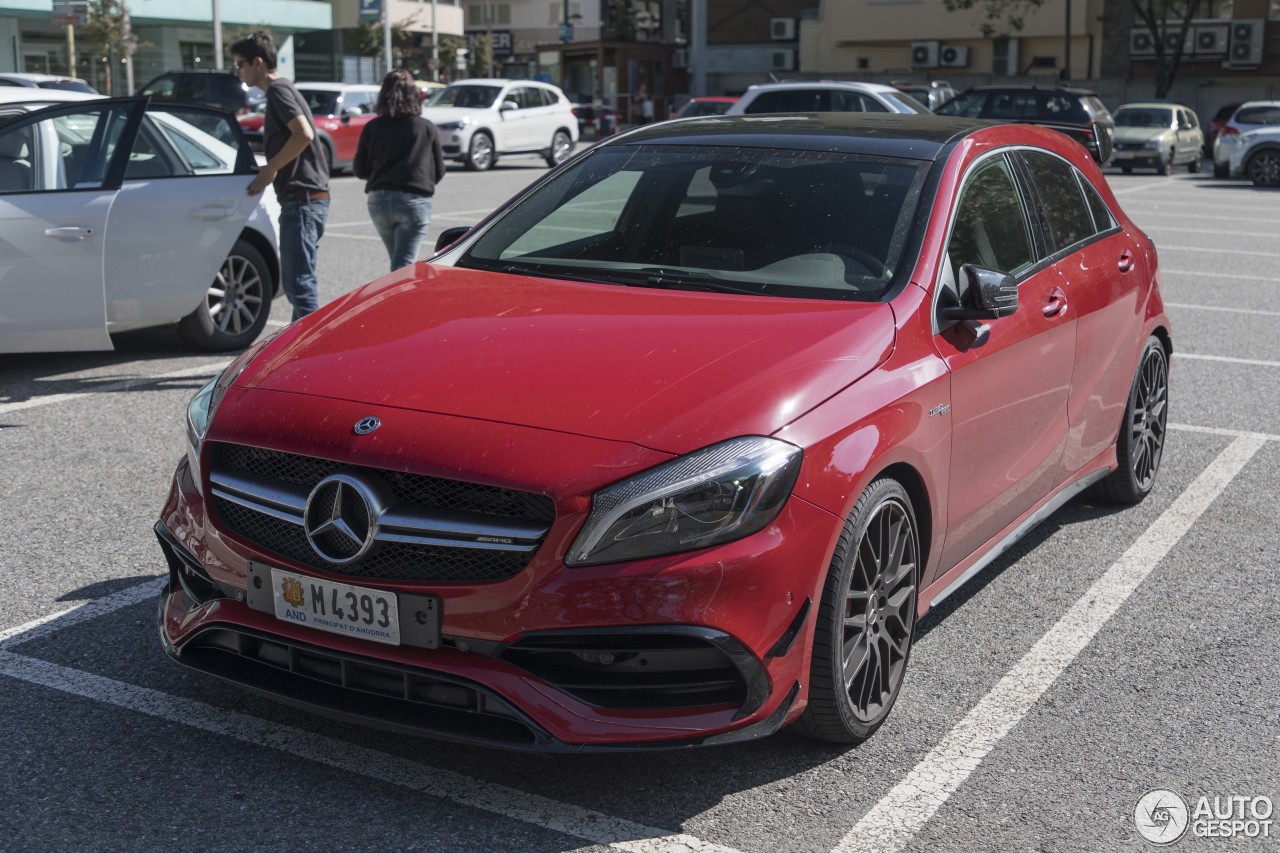 Mercedes-AMG A 45 W176 2015