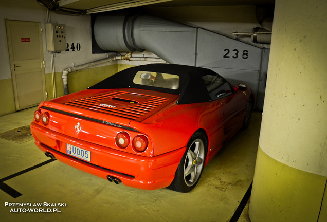 Ferrari F355 Spider