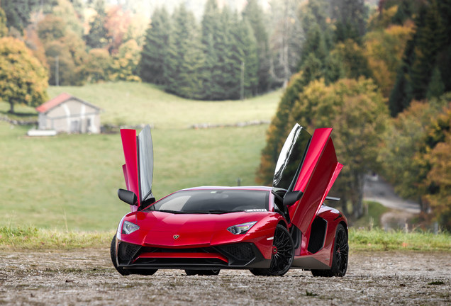 Lamborghini Aventador LP750-4 SuperVeloce