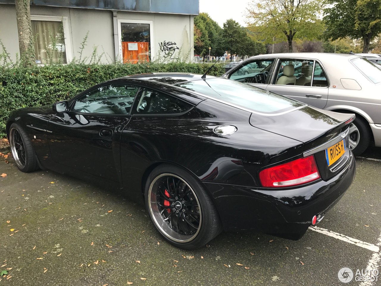 Aston Martin Vanquish S