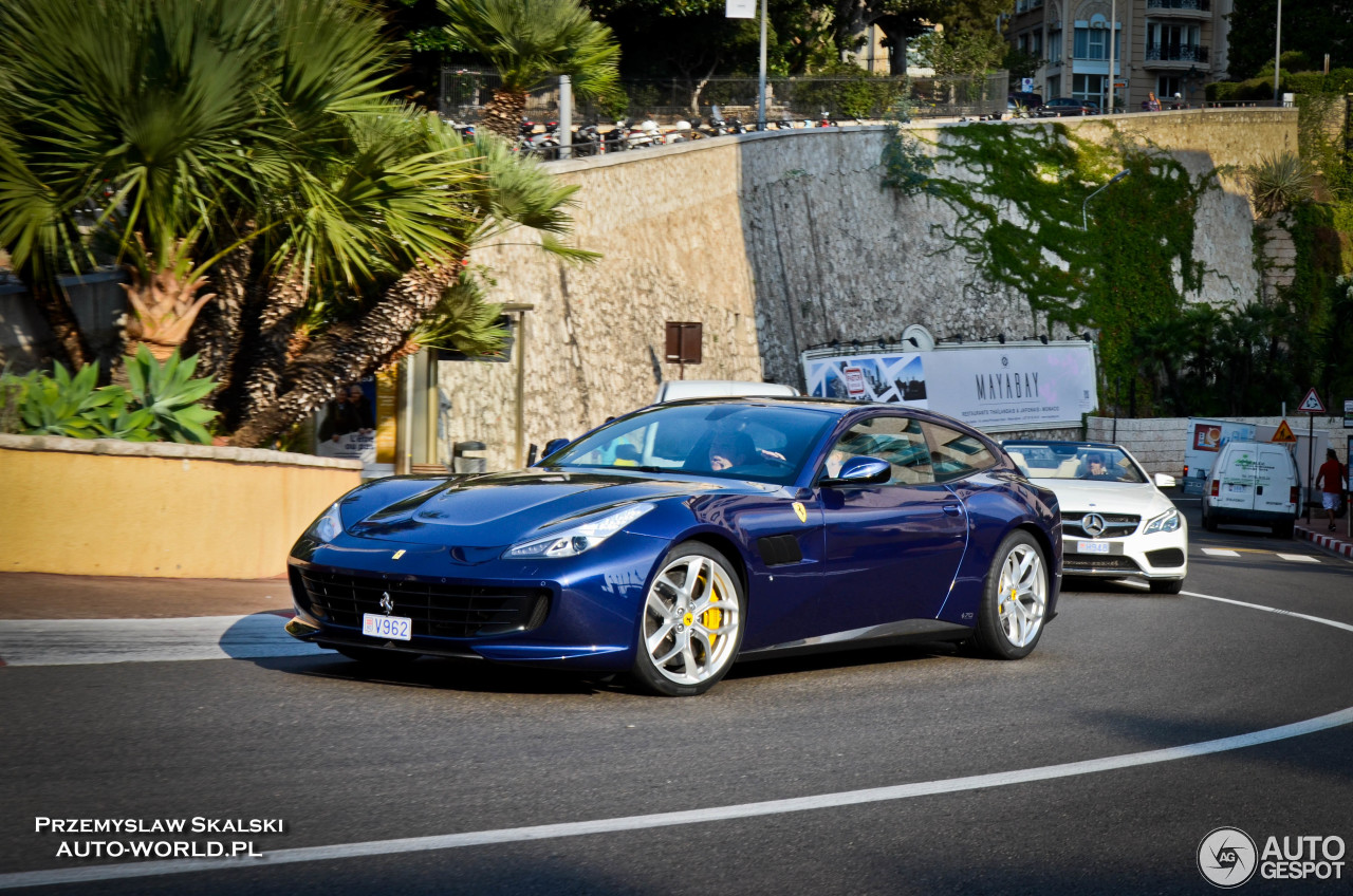 Ferrari GTC4Lusso T