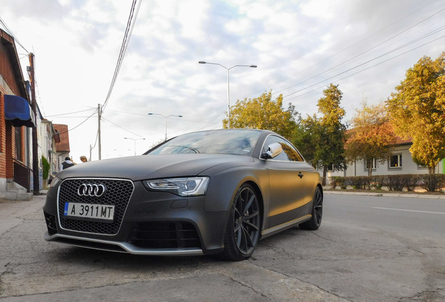 Audi RS5 B8 2012