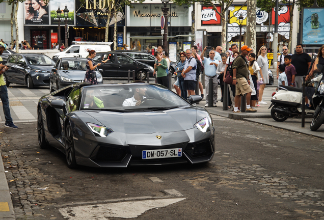 Lamborghini Aventador LP700-4 Roadster