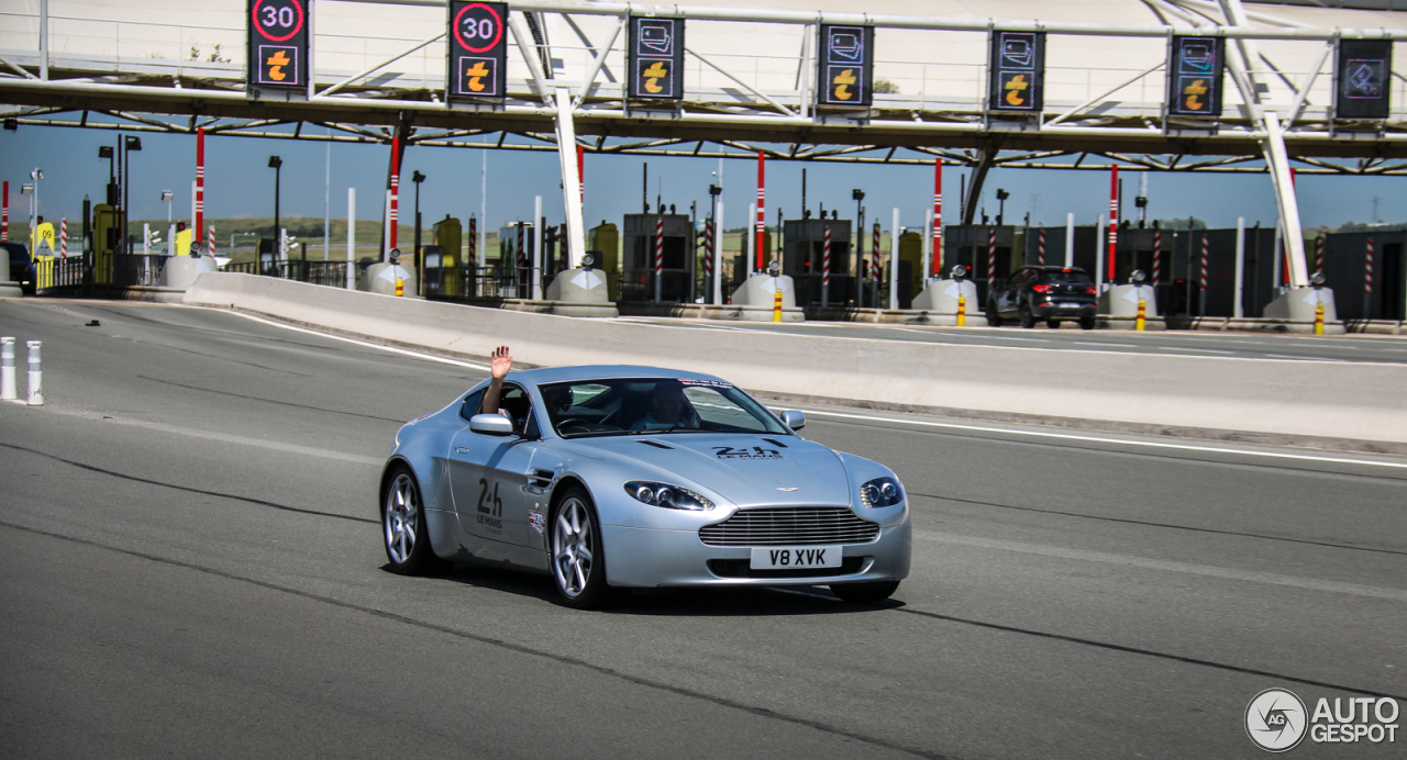 Aston Martin V8 Vantage