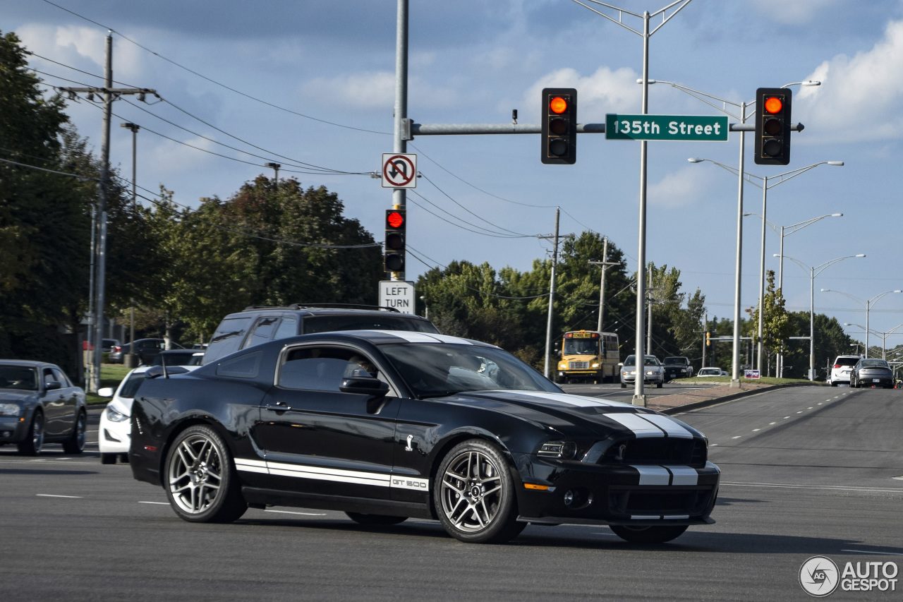 Ford Mustang Shelby GT500 2013