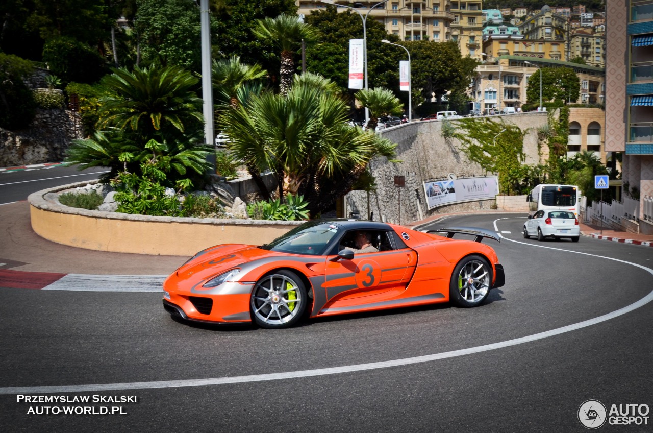 Porsche 918 Spyder Weissach Package