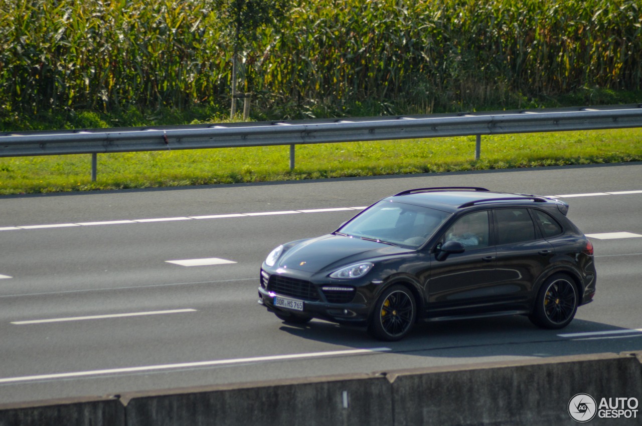 Porsche 958 Cayenne GTS