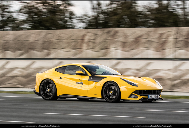 Ferrari F12berlinetta Novitec Rosso