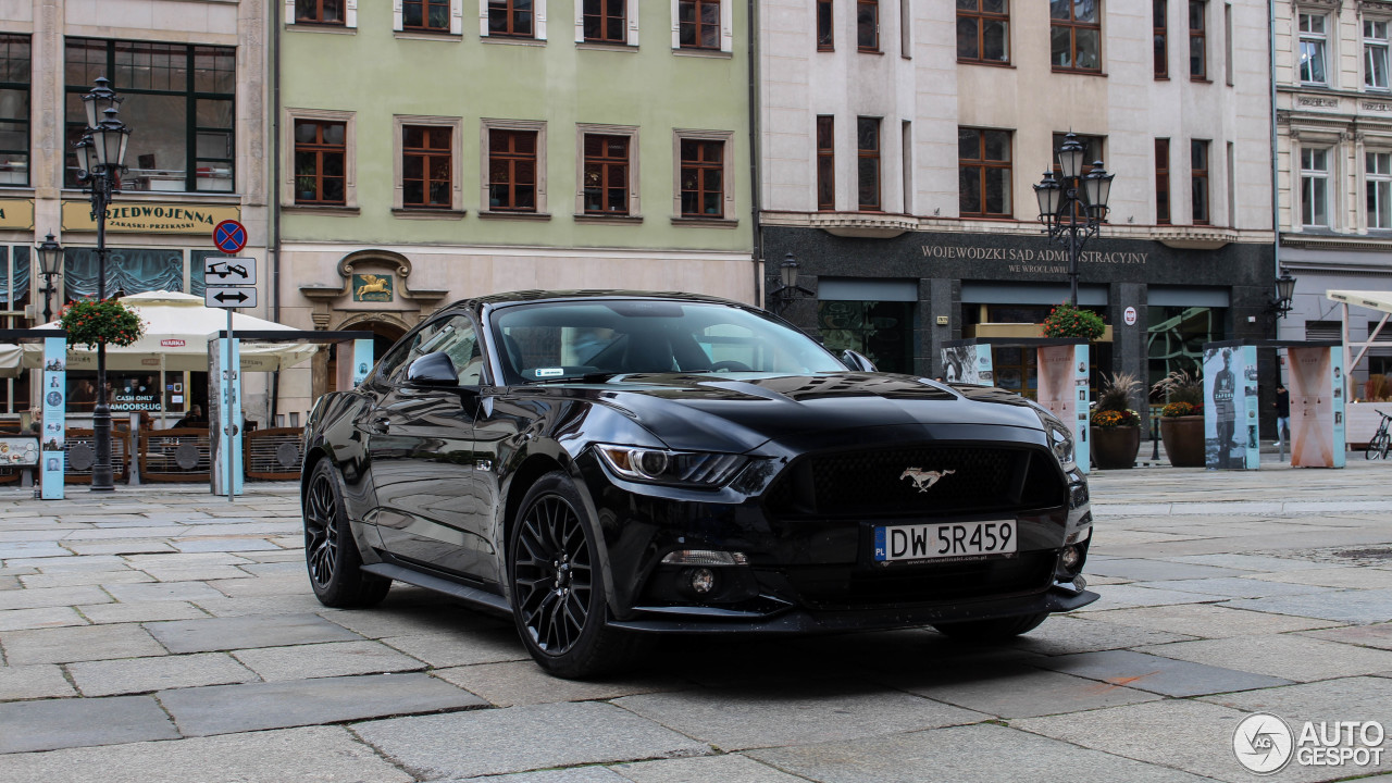 Ford Mustang GT 2015