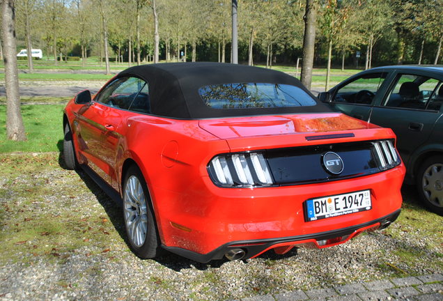 Ford Mustang GT Convertible 2015