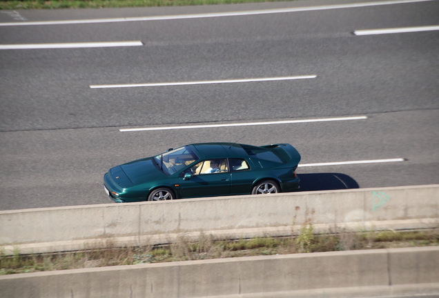 Lotus Esprit V8