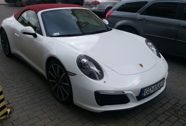 Porsche 991 Carrera 4S Cabriolet MkII