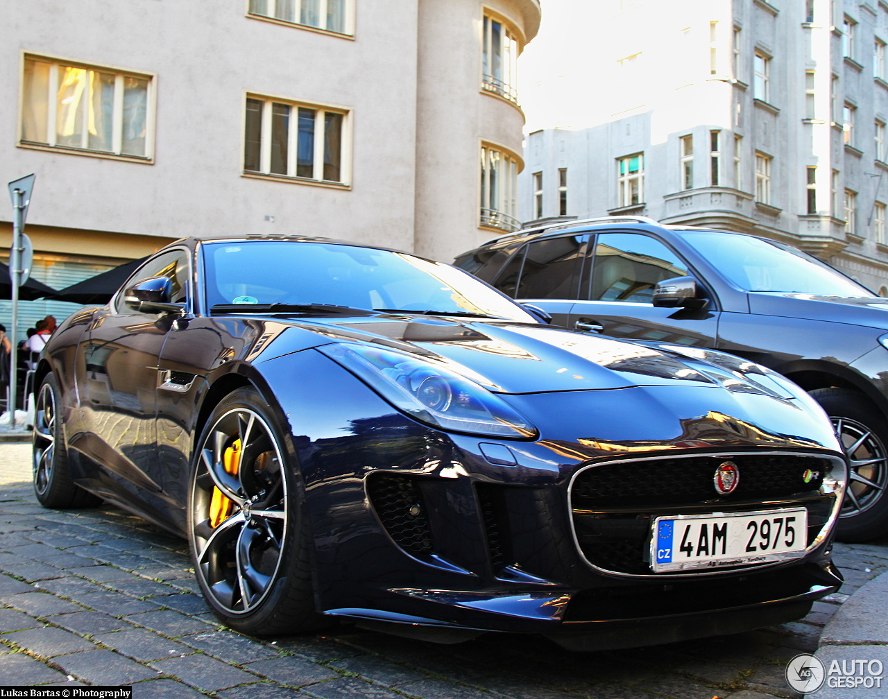 Jaguar F-TYPE R Coupé