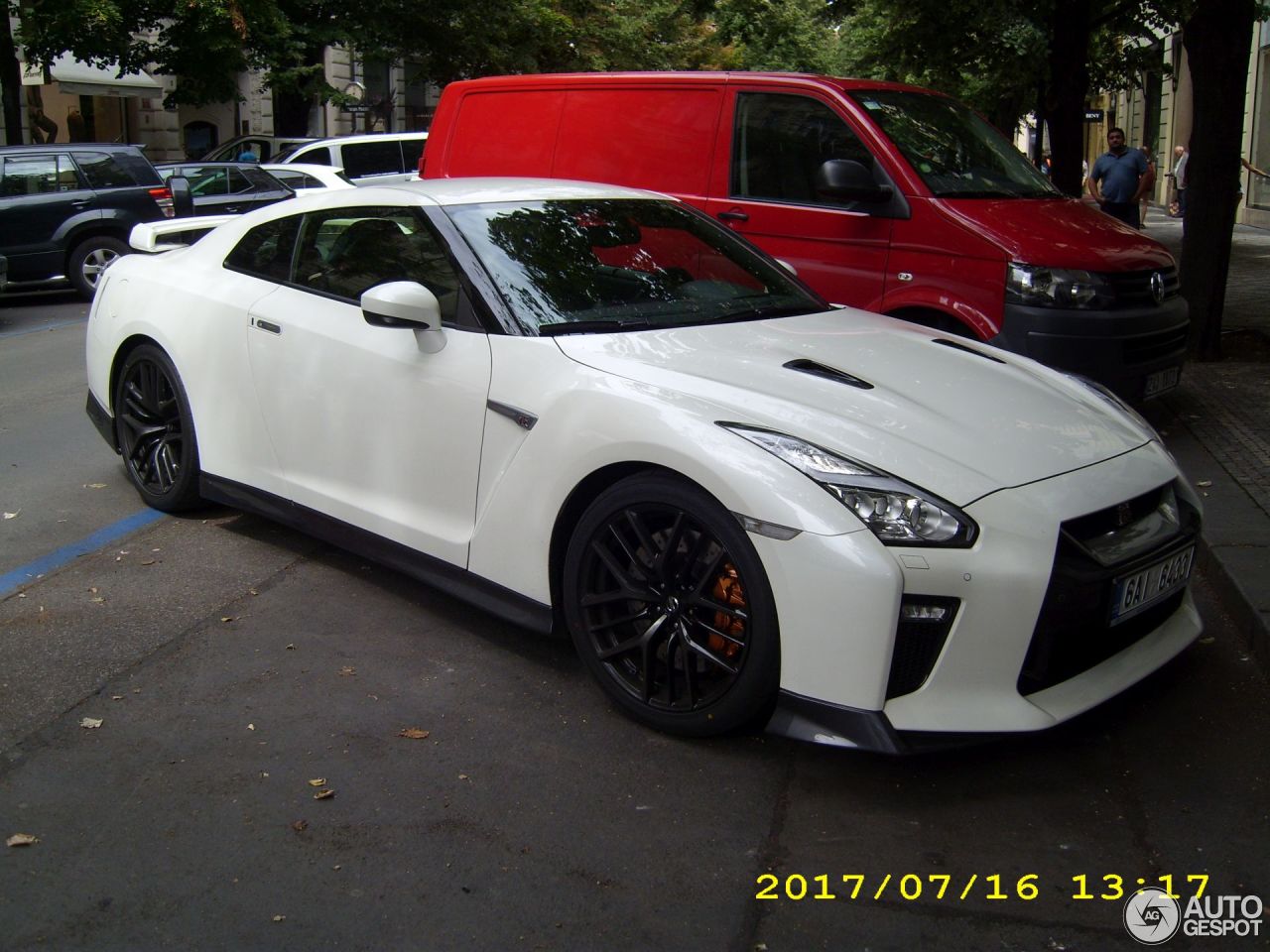 Nissan GT-R 2017