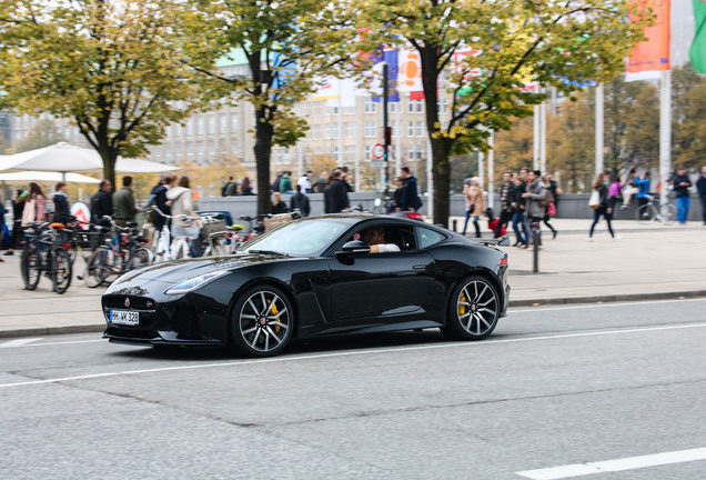 Jaguar F-TYPE SVR Coupé