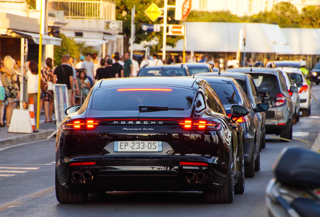 Porsche 971 Panamera Turbo